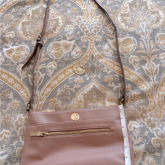 Anne Klein crossbody or shoulder purse mauve pink - Picture 2 of 8
